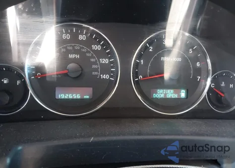 2007 Jeep Commander Sport из США, поврежденный, VIN 1J8HH48N97C622259